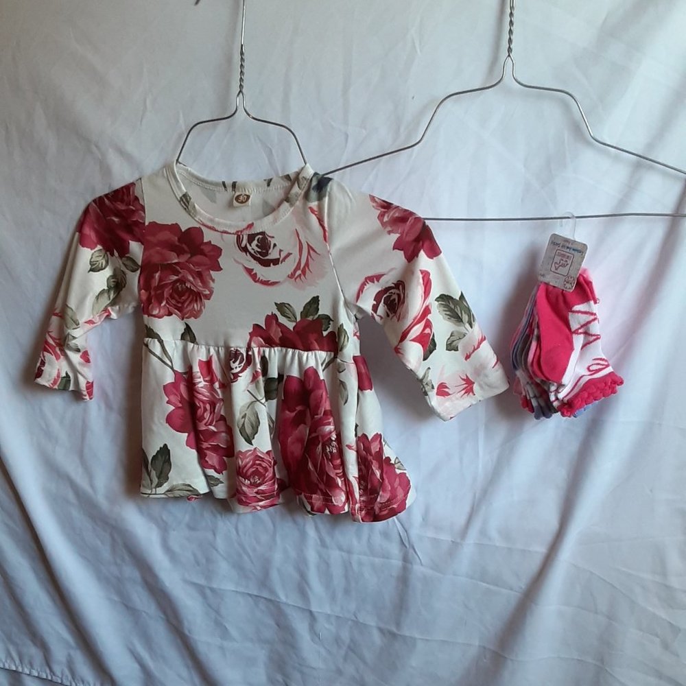Caretoo Floral Top 7pr socks 18-24mos NWT
